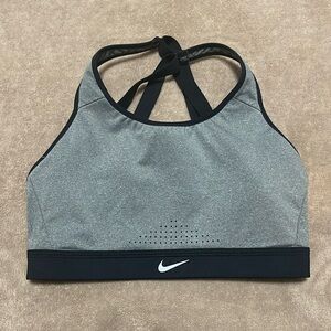 Nike Women’s Dri-Fit Sports Bra